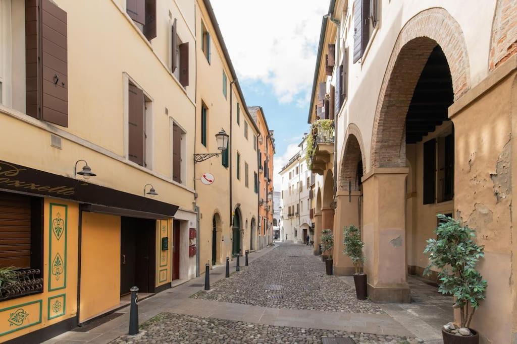 Enjoy Home - Appartamento Orologio, Piazza Dei Signori Padova Eksteriør billede
