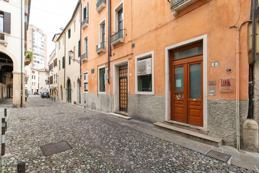 Enjoy Home - Appartamento Orologio, Piazza Dei Signori Padova Eksteriør billede