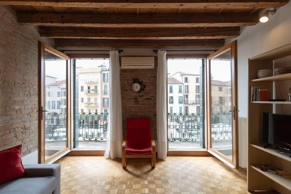 Enjoy Home - Appartamento Orologio, Piazza Dei Signori Padova Eksteriør billede